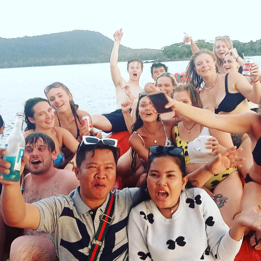 Lucky Sun Saracen Bay Pansiyon Koh Rong Sanloem Dış mekan fotoğraf