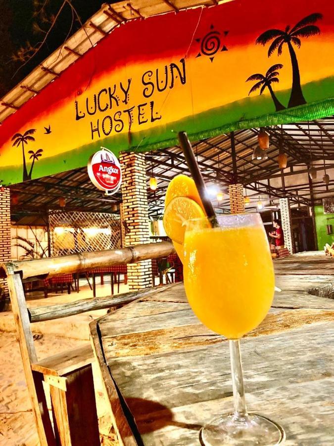Lucky Sun Saracen Bay Pansiyon Koh Rong Sanloem Dış mekan fotoğraf